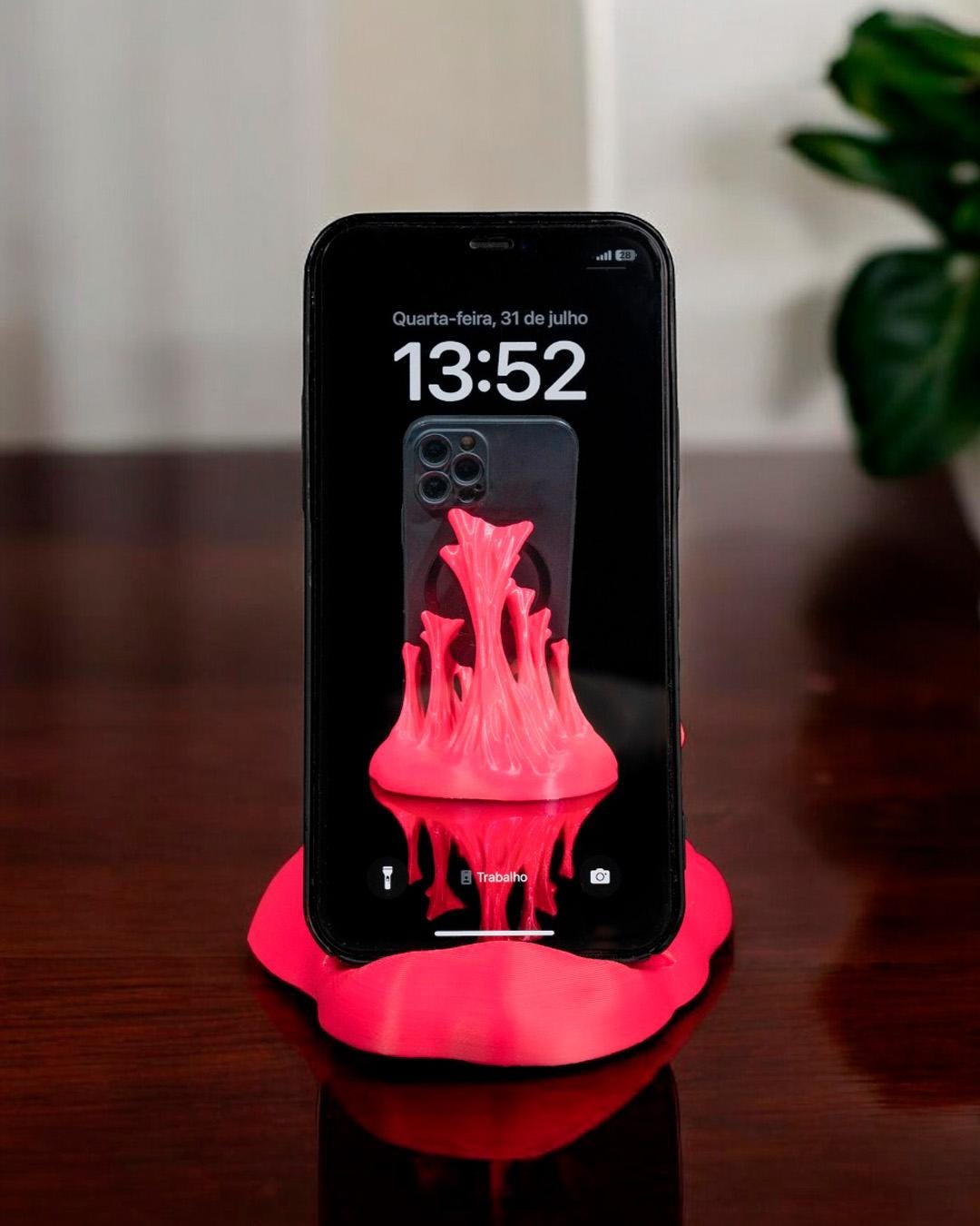 Slime Phone Holder - Fun 3D Printed Stand with Unique Slime Design, Functional Phone Support Perfect for Any Space
