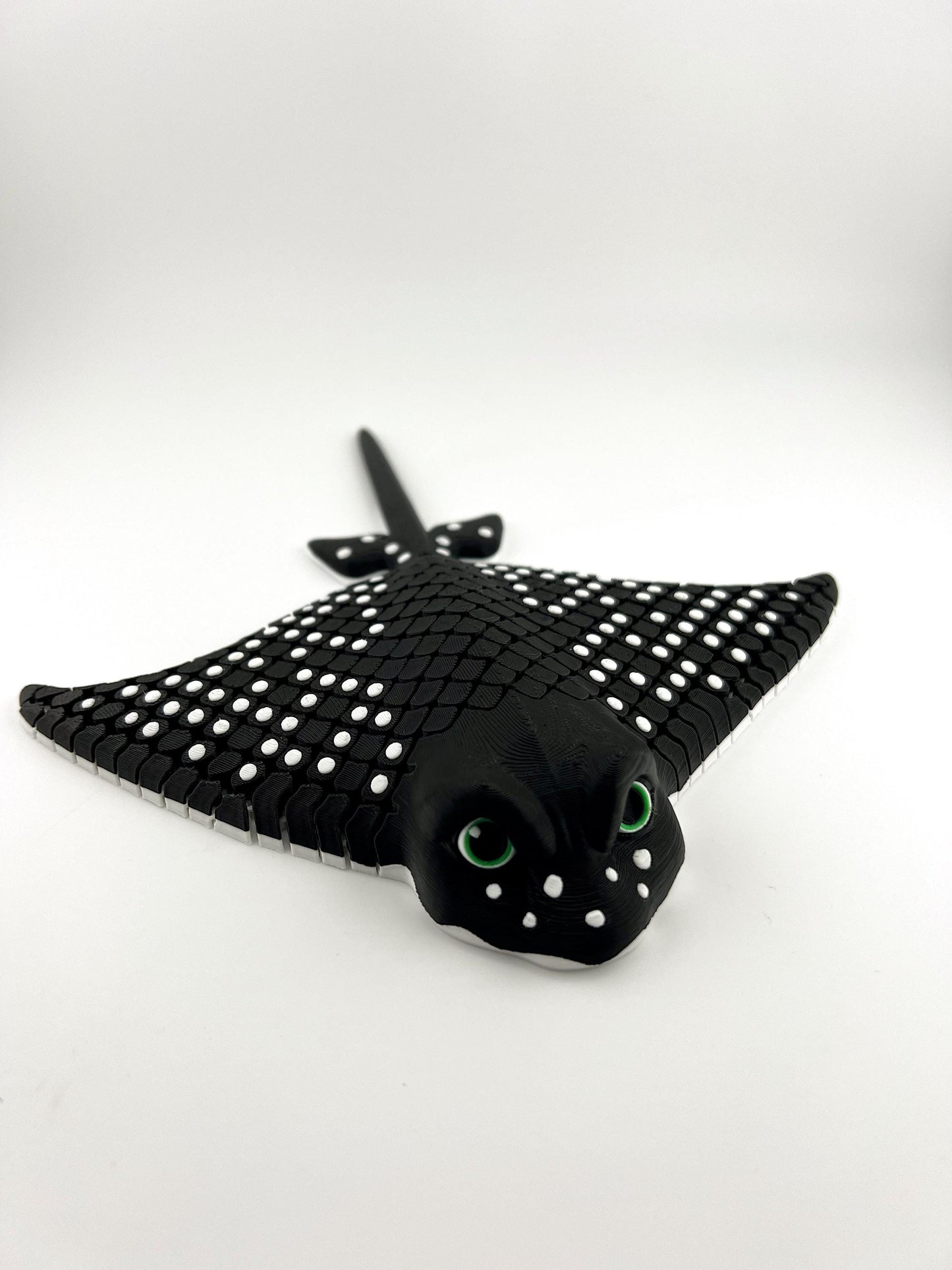 Cute Articulated Stingray Fidget Toy