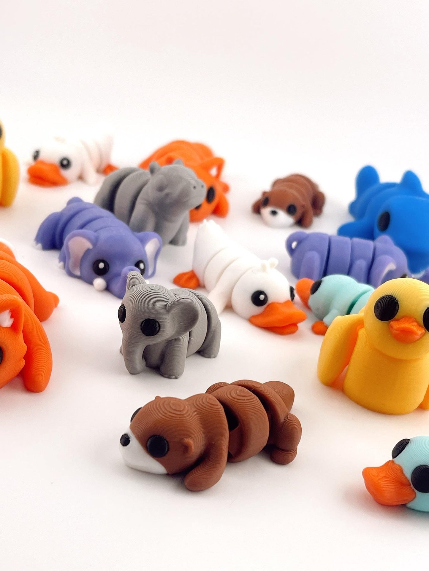 Cute Mini Fidget Animals - Articulated 3D Printed Fun for Desk Decor or Party Favors, Whimsical Gift for Animal Lovers